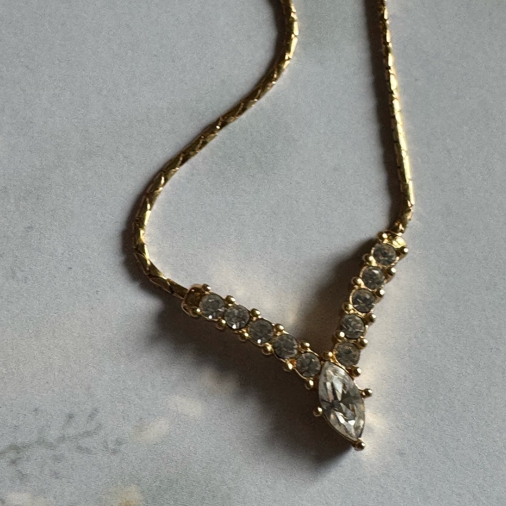 Christian Dior vintage gold plated necklace - Picture 6 of 15